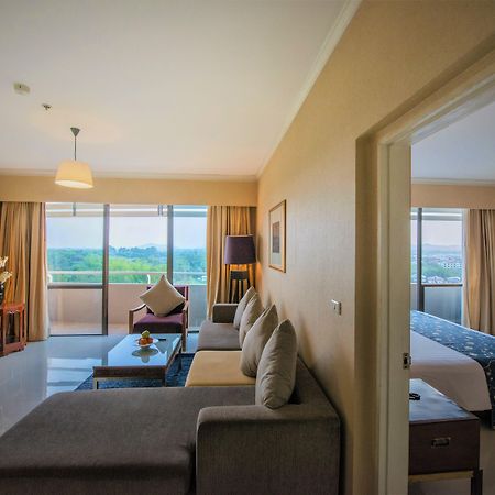 Loei Palace Hotel Екстериор снимка