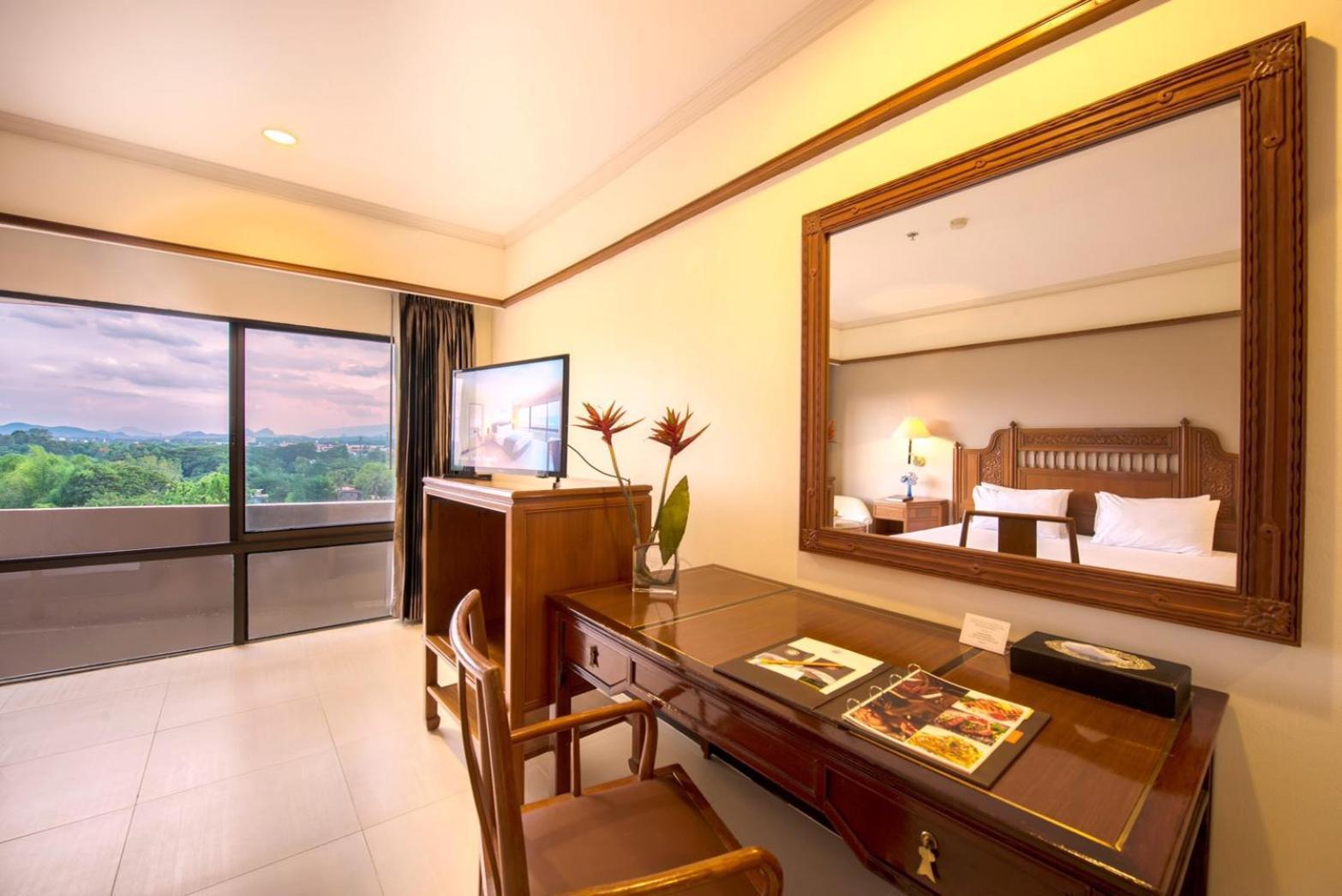 Loei Palace Hotel Екстериор снимка