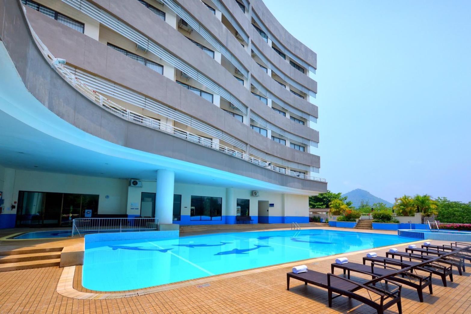 Loei Palace Hotel Екстериор снимка