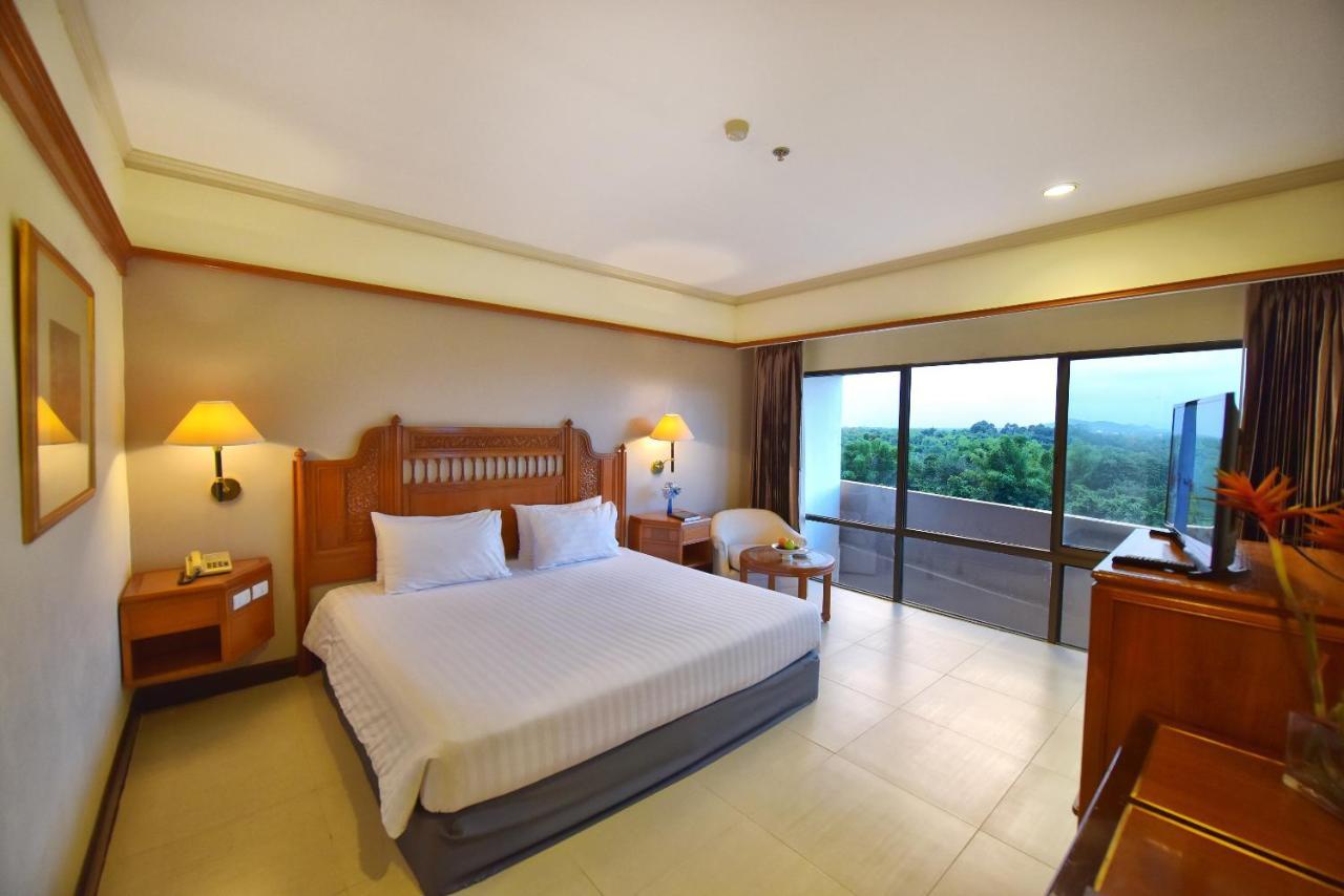 Loei Palace Hotel Екстериор снимка